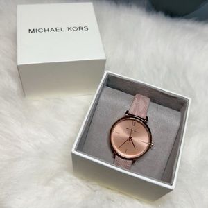 Michael Kors Watch 💗